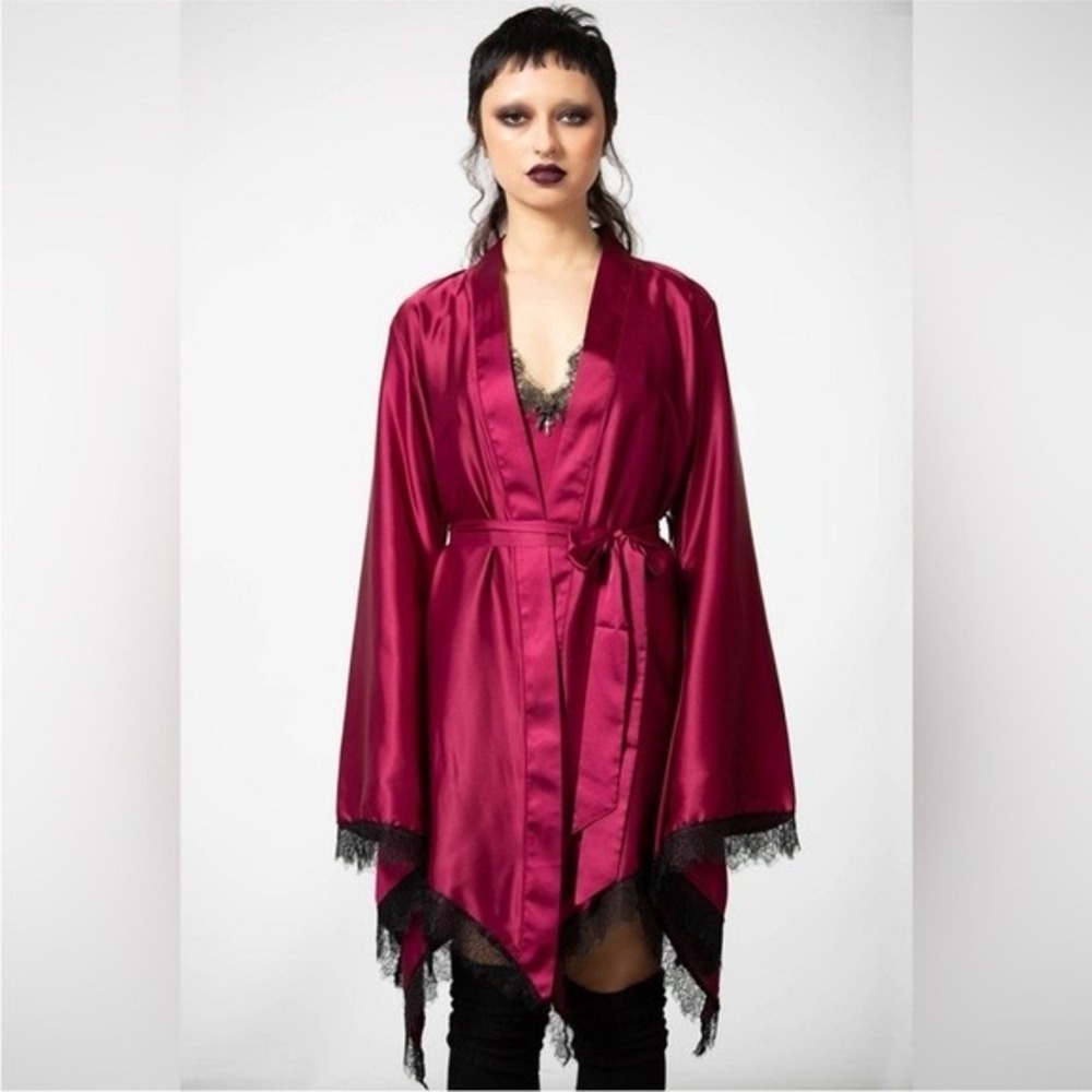 Killstar Devils lullaby red satin robe black‎ lace trim goth alternative